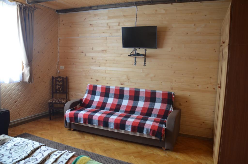 Rosinka Apartment Yaremche Exterior photo