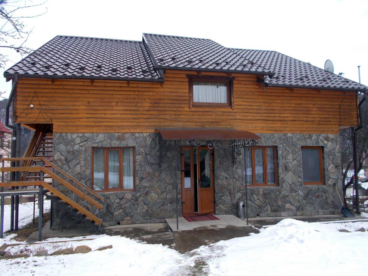 Rosinka Apartment Yaremche Exterior photo