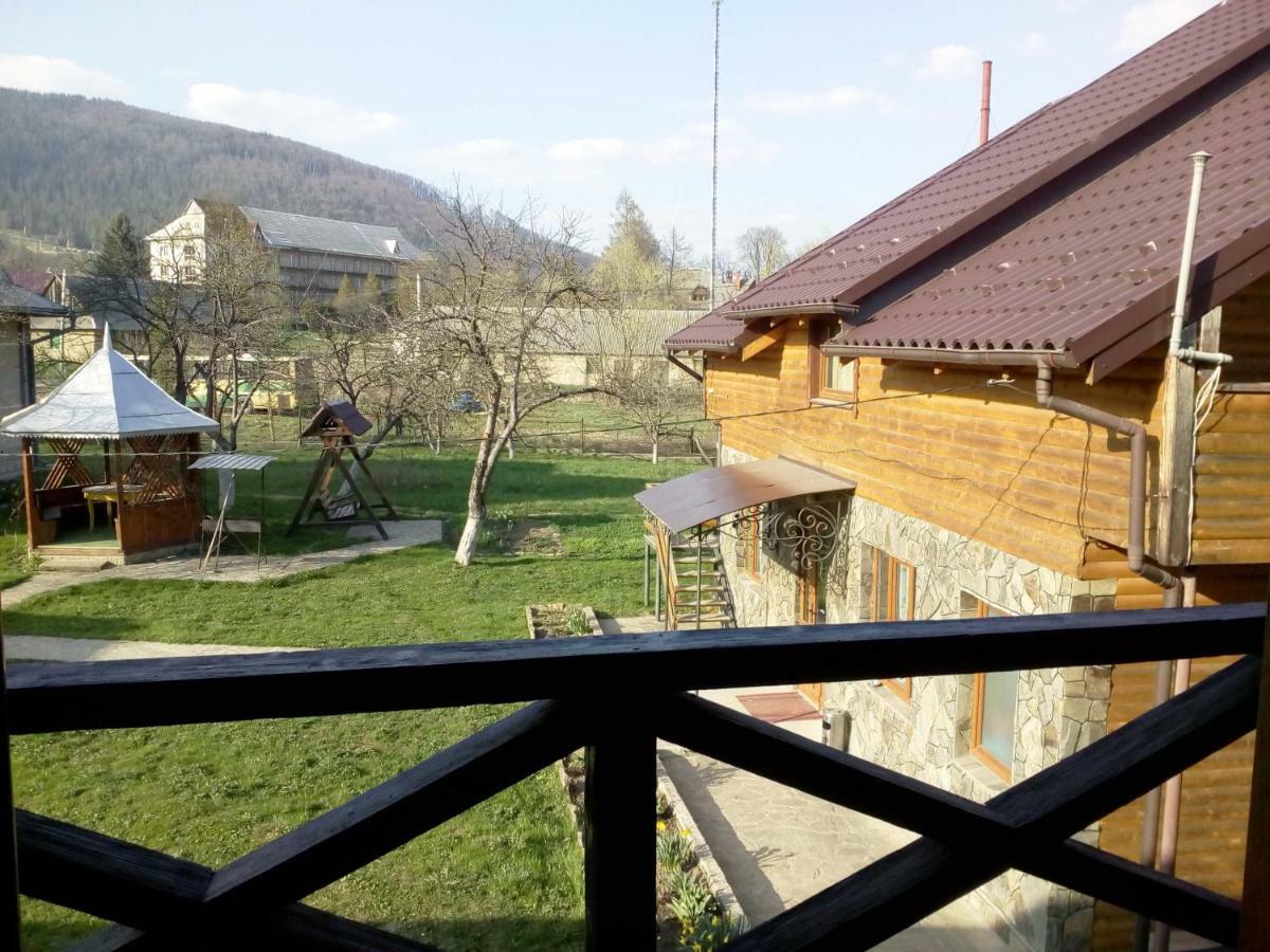 Rosinka Apartment Yaremche Exterior photo